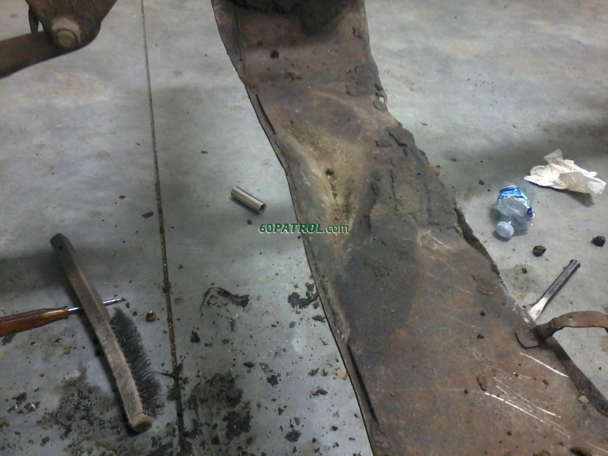 Bent cross member to be fixed
